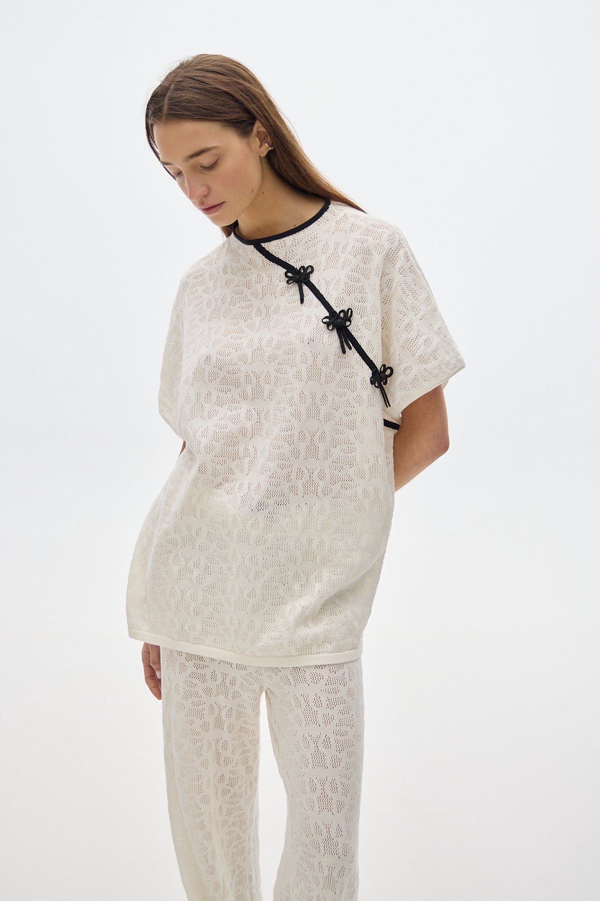 Meta Knit Blouse_Off White