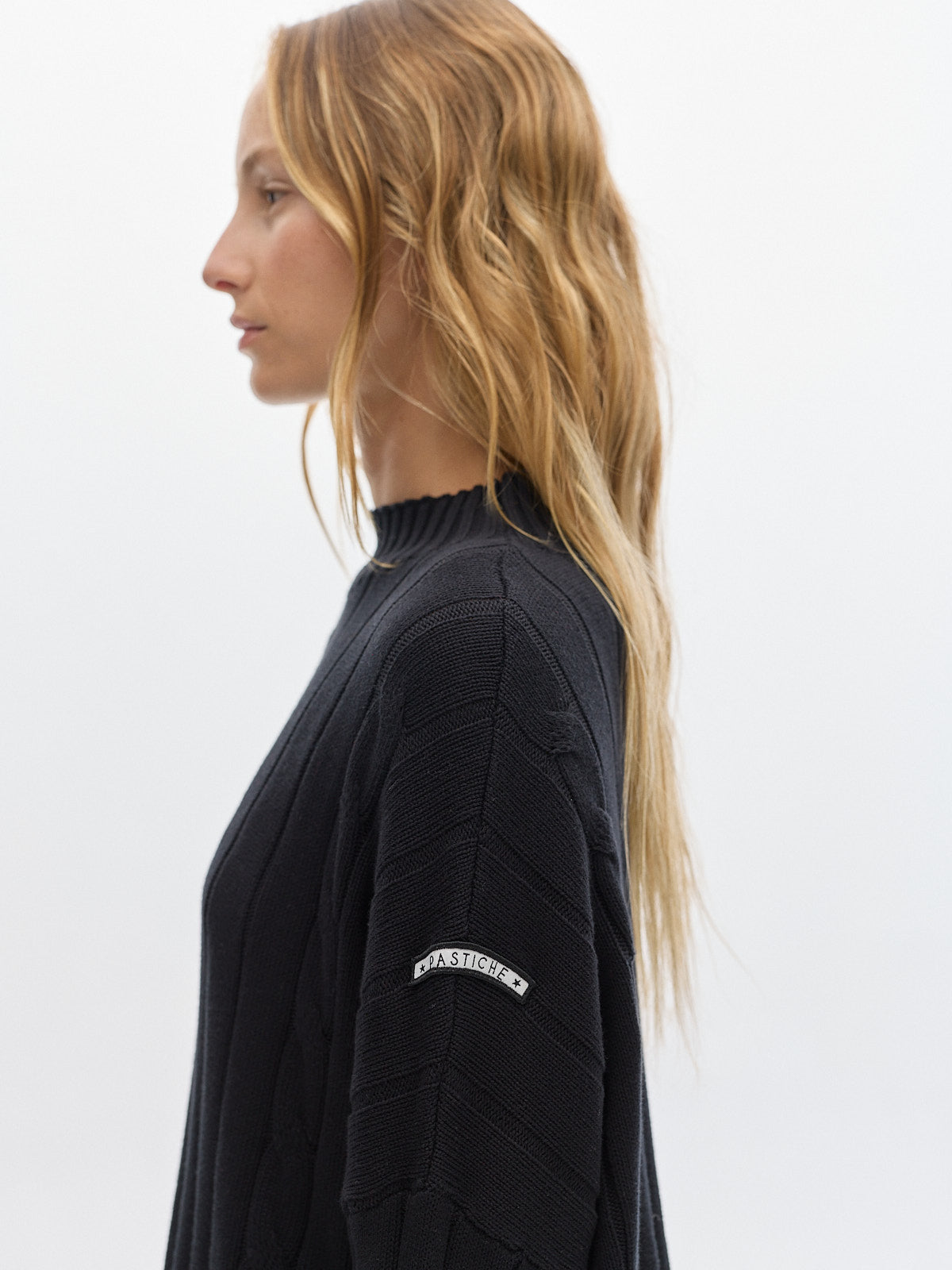 Serge Knit sweater_ Black